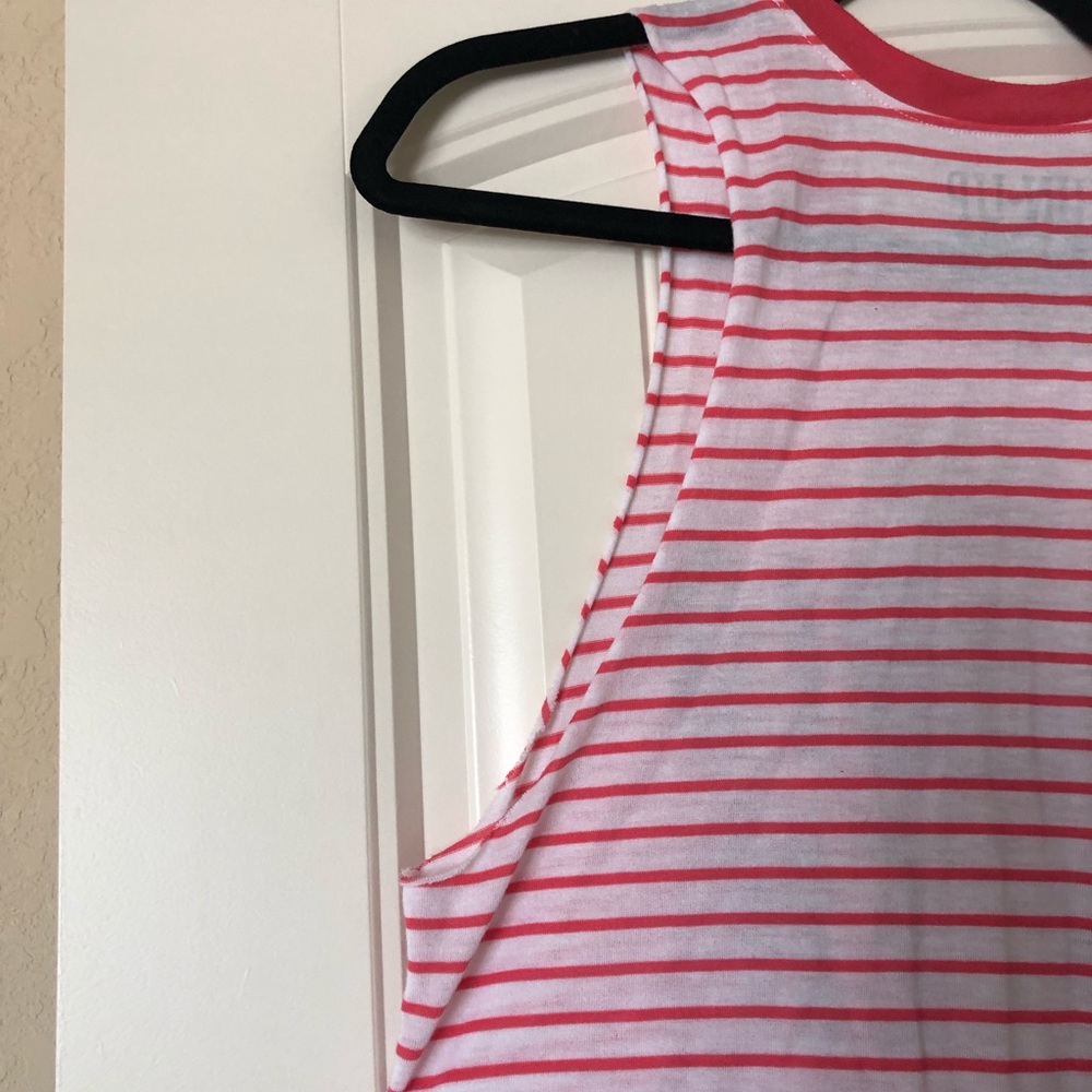 Striped Workout Tank - Picture 3 of 4